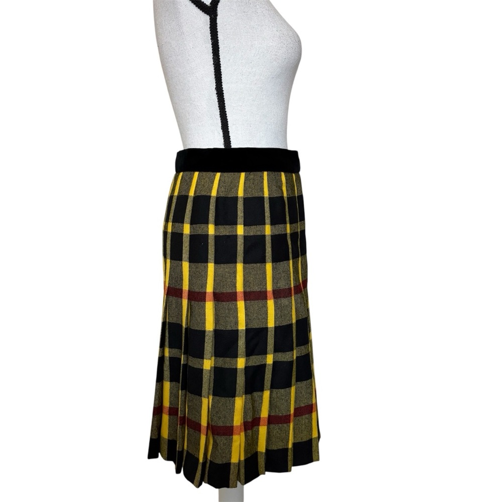Escada Vintage Wool Yellow Plaid Pleated Schoolgirl Mini Skirt Womens Size 40 - Picture 2 of 8